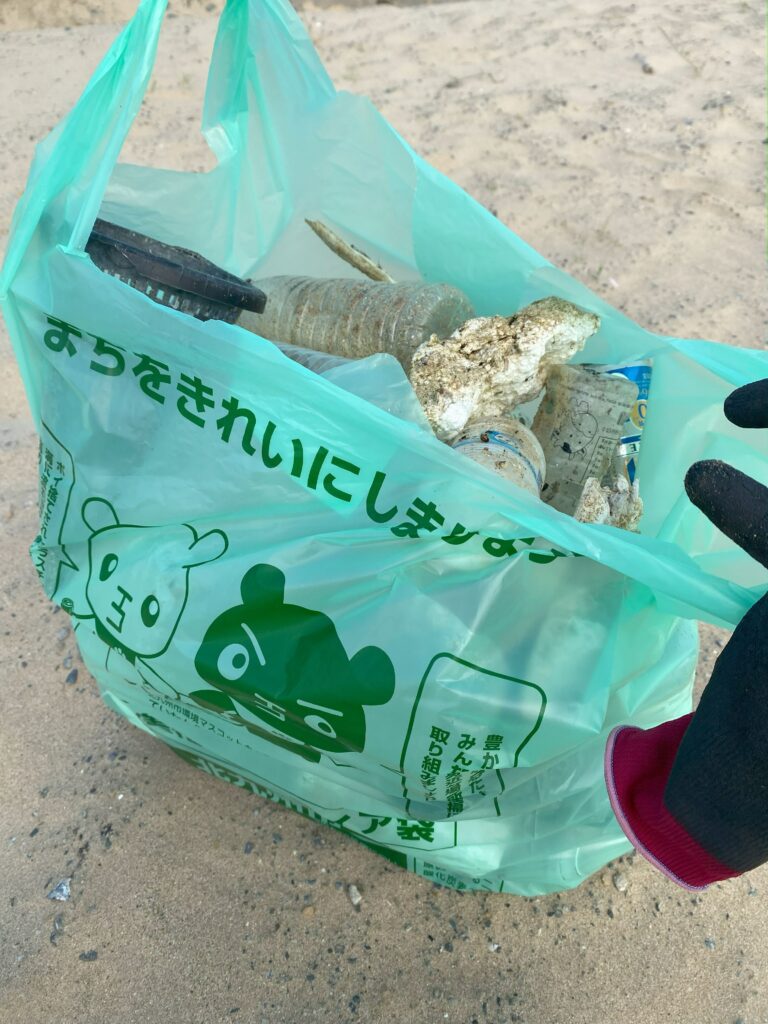 ２０２５年７月９日　岩屋海岸清掃記録④