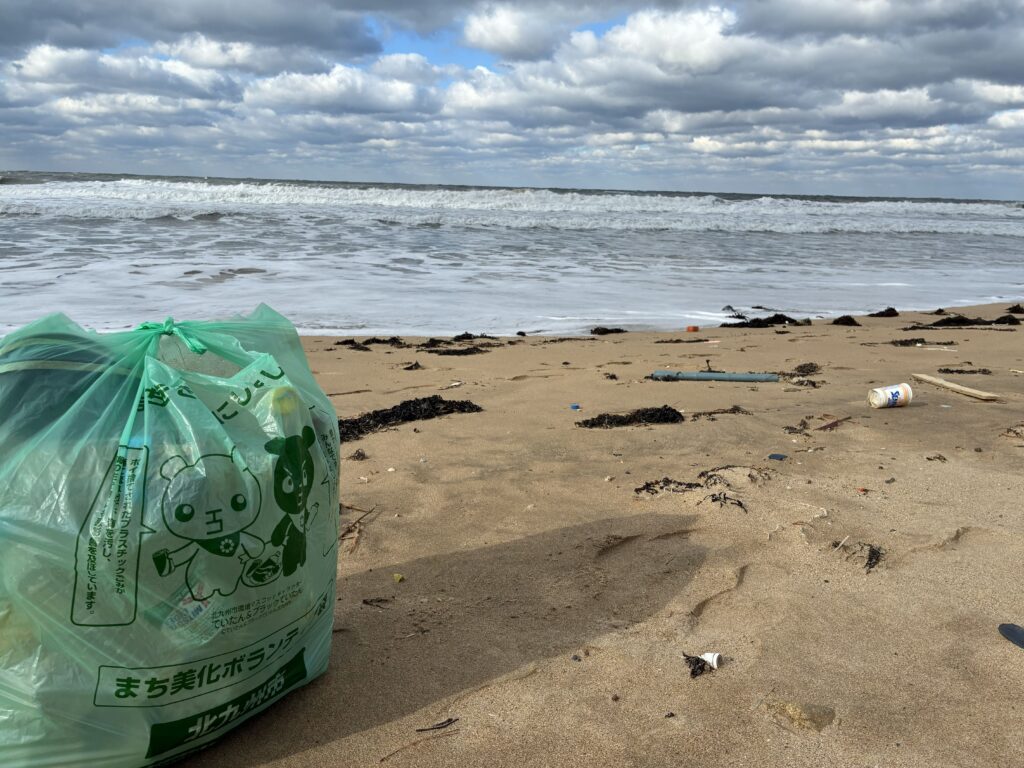 ２０２５年１２月２７日　岩屋海岸清掃活動記録③